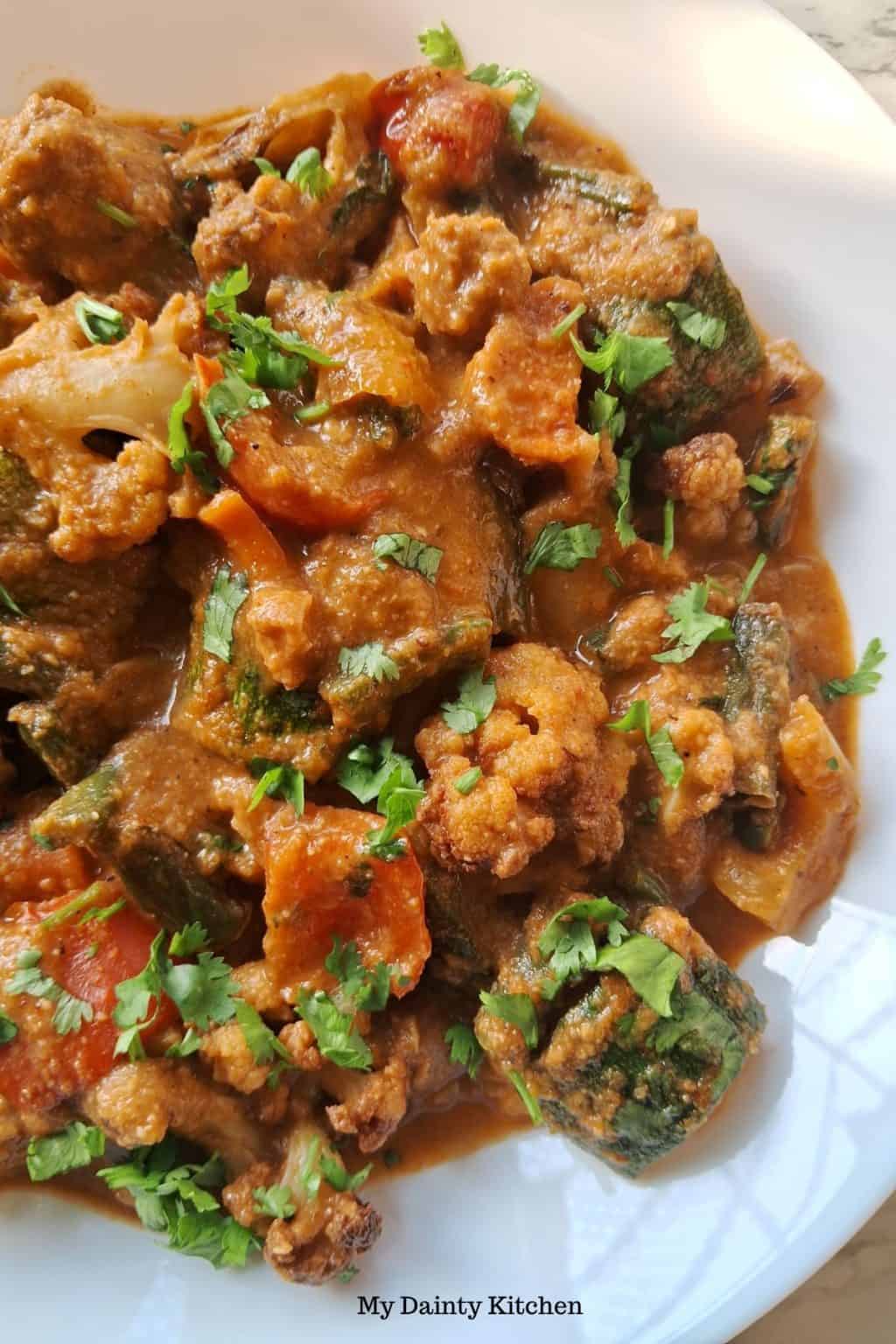 Vegetable Curry - My Dainty Kitchen